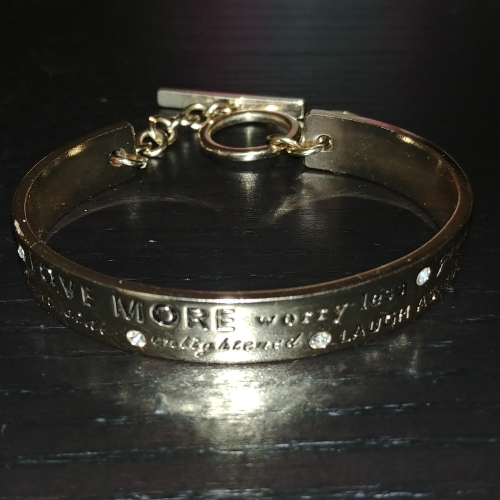 Bracelet